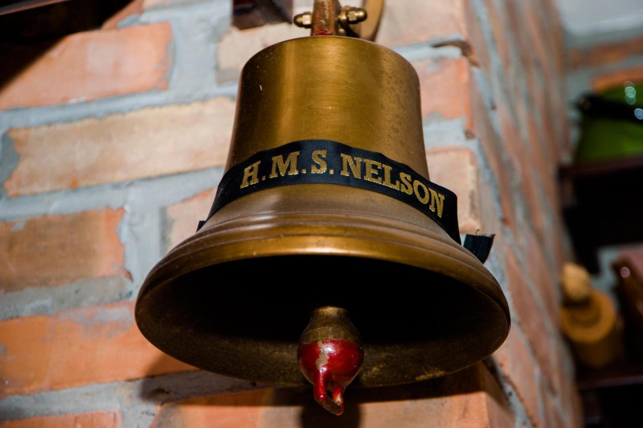 Villa & Restaurant Admiral Nelson 헬 외부 사진